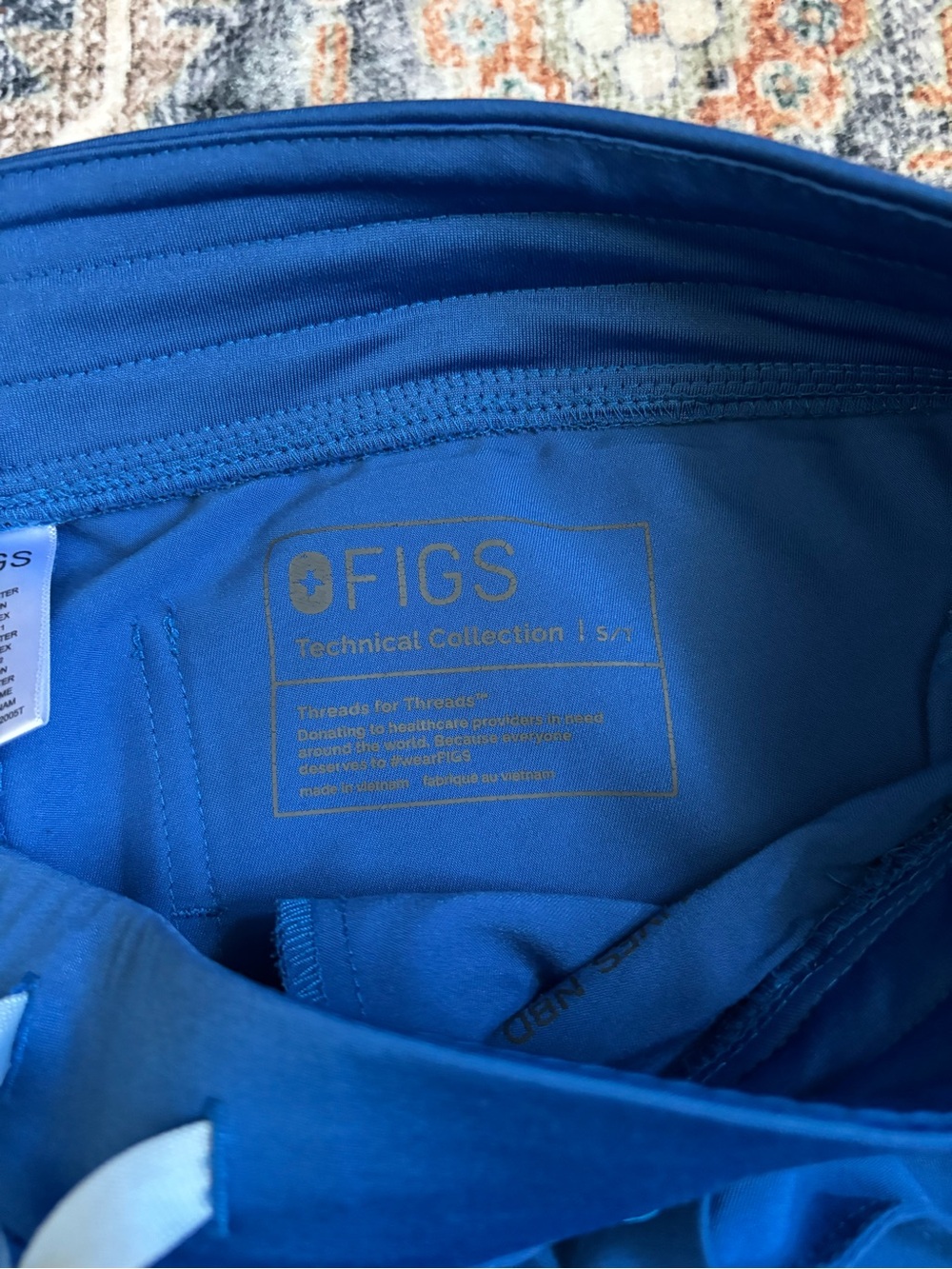 Figs Scrub Set - Picture 5 of 5